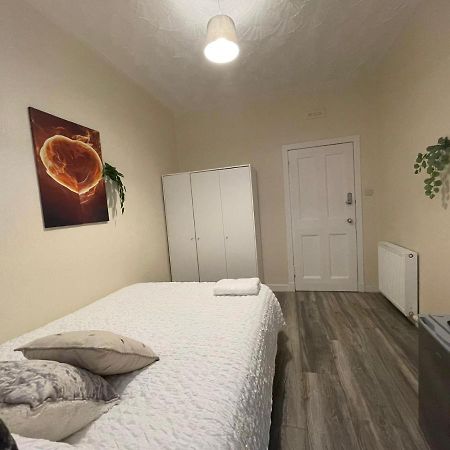 Earls Lodge Glasgow Bagian luar foto